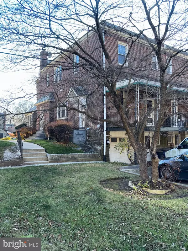 Philadelphia, PA 19131,5725 DREXEL RD E