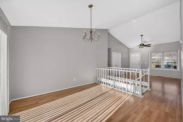 Sterling, VA 20165,14 BRAXTON DR