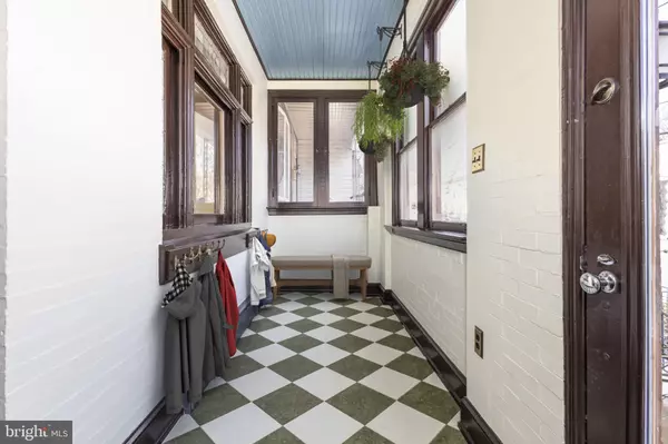 Philadelphia, PA 19129,3709 MIDVALE AVE