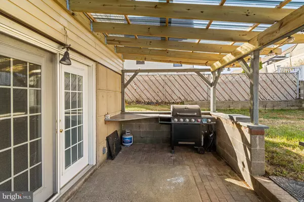 Philadelphia, PA 19116,15140 KOVATS DR