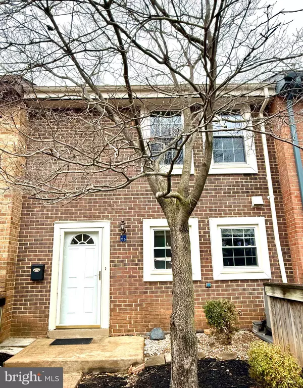 2196 GOLF COURSE DR, Reston, VA 20191