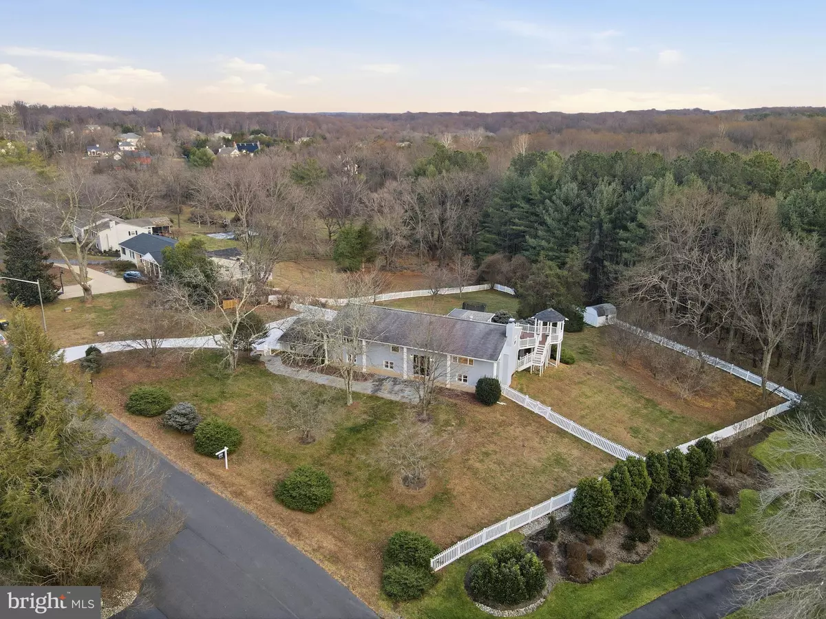 Herndon, VA 20171,3017 LEEFIELD DR