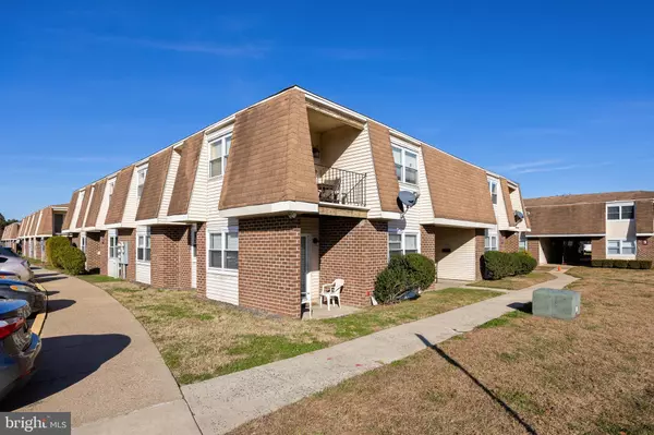 Burlington, NJ 08016,27--7 FLORENCE TOLLGATE PL