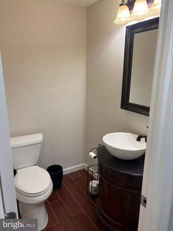 Philadelphia, PA 19111,8428 VERREE RD