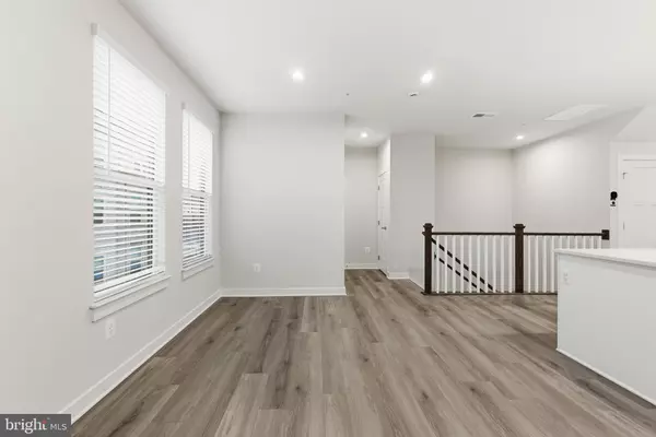 Ellicott City, MD 21042,2552B VERONA PL