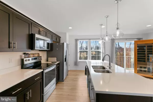 Bunker Hill, WV 25413,74 COLCHESTER CT