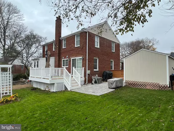 Alexandria, VA 22303,2803 ALBEMARLE DR