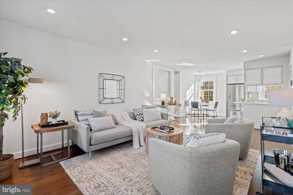 Arlington, VA 22206,3361 S WAKEFIELD ST #B1