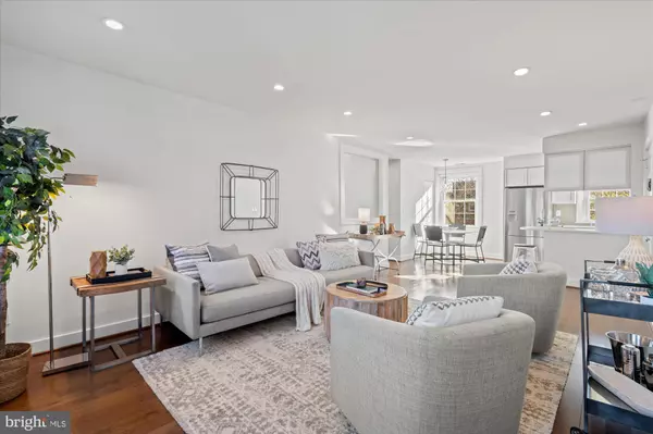 Arlington, VA 22206,3361 S WAKEFIELD ST #B1