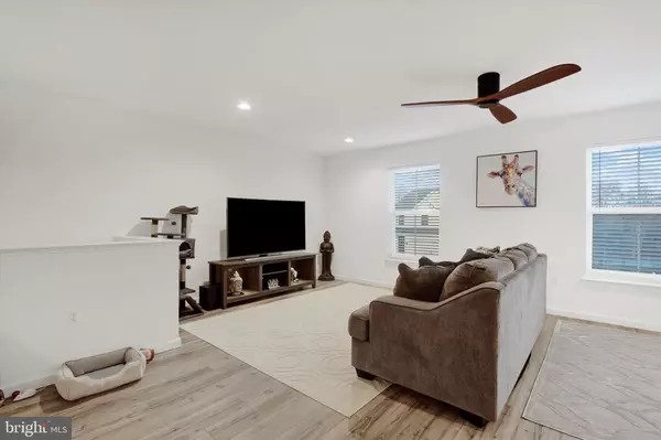 Stewartstown, PA 17363,18007 DAVE ANNE CIR