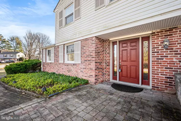 Phoenixville, PA 19460,43 N FORGE MANOR DR