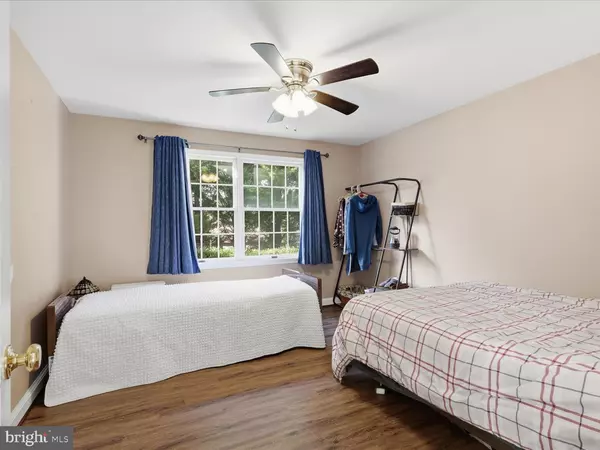 Fairfax Station, VA 22039,11130 CHAPEL RD