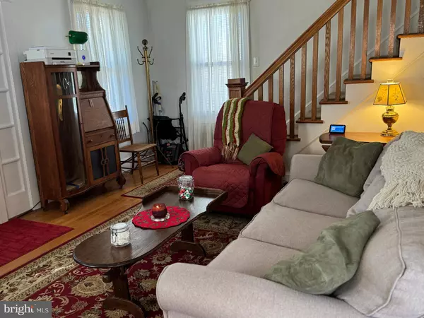 Runnemede, NJ 08078,400 N BLACK HORSE PIKE