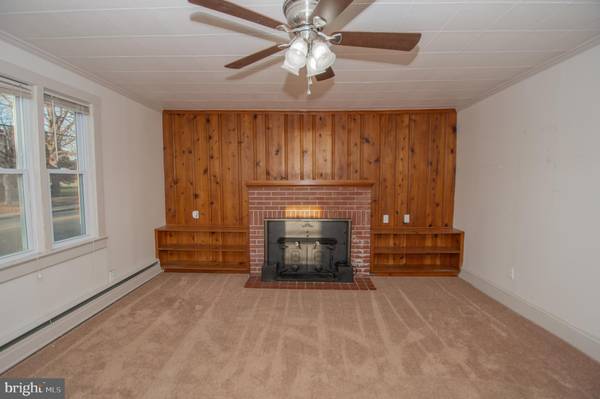 Hebron, MD 21830,306 N MAIN ST