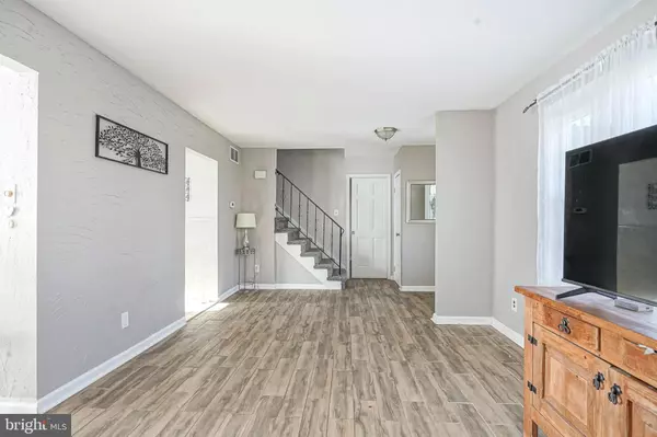 Williamstown, NJ 08094,30 TOOL LN