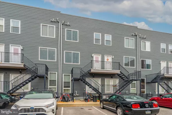 Philadelphia, PA 19122,1219 N 5TH ST #2