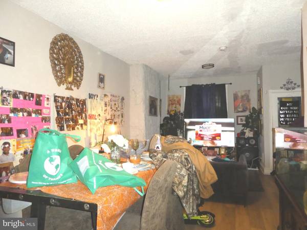 Philadelphia, PA 19139,465 N FARSON ST