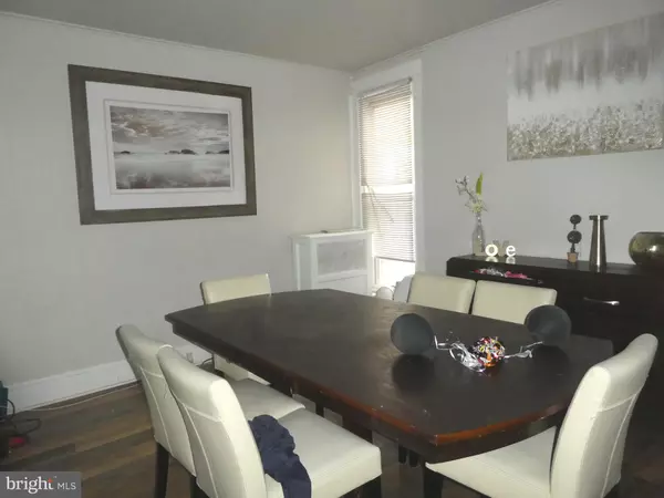 Philadelphia, PA 19141,5317 N 15TH ST