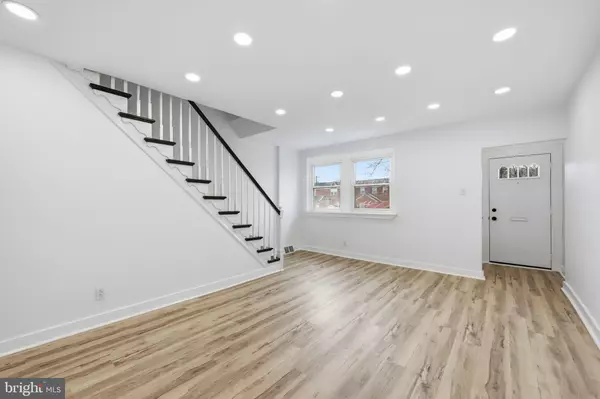 Philadelphia, PA 19150,8613 THOURON AVE