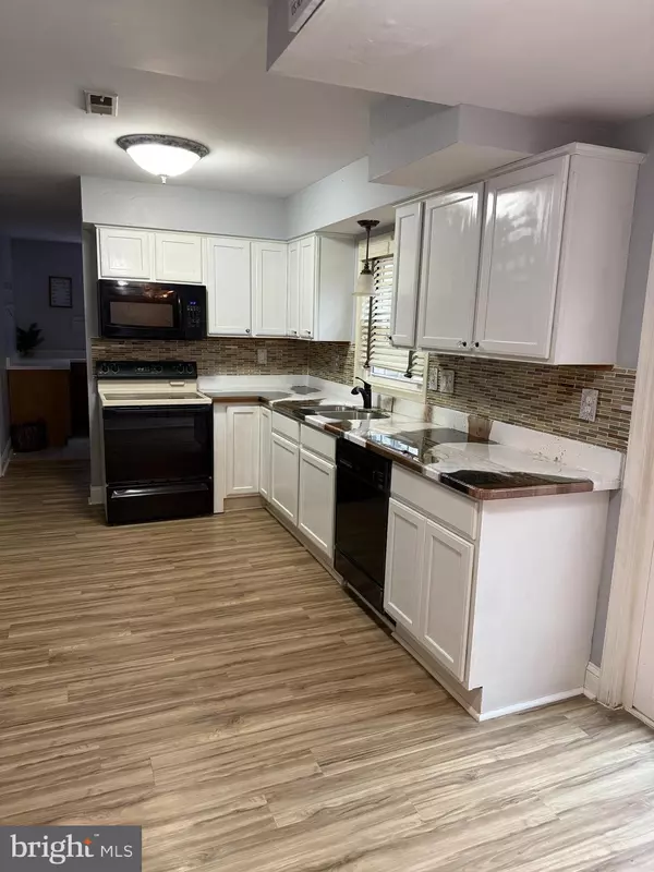 Waldorf, MD 20603,6306 PANDA CT