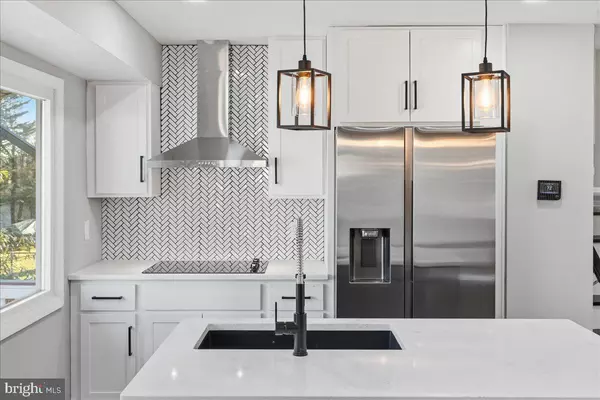 Fairfax, VA 22030,11123 BYRD DR