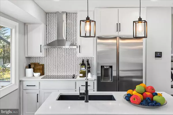 Fairfax, VA 22030,11123 BYRD DR