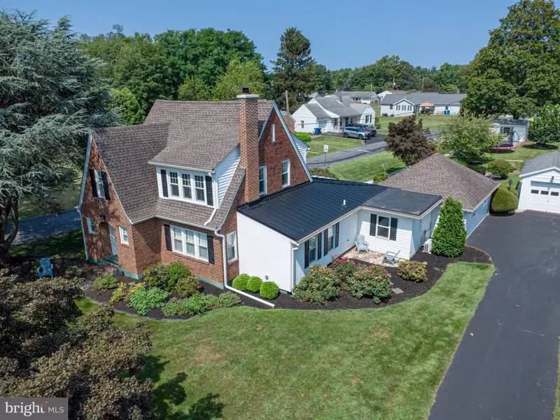 21 CHARLES STREET, Carlisle, PA 17013