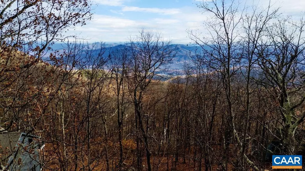 Wintergreen Resort, VA 22967,303 WHITE OAK DR #16 WHITE OAK