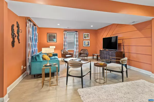 Charlottesville, VA 22903,708 WEST ST