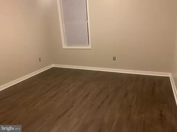 Philadelphia, PA 19143,4742 PINE ST #104