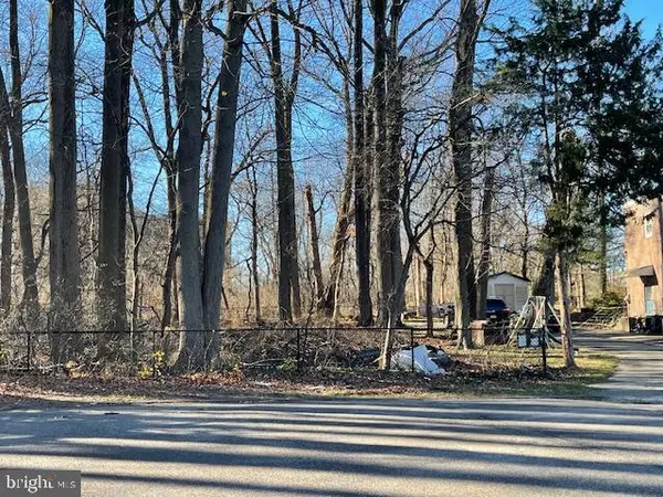 Philadelphia, PA 19152,2034 BERGEN ST