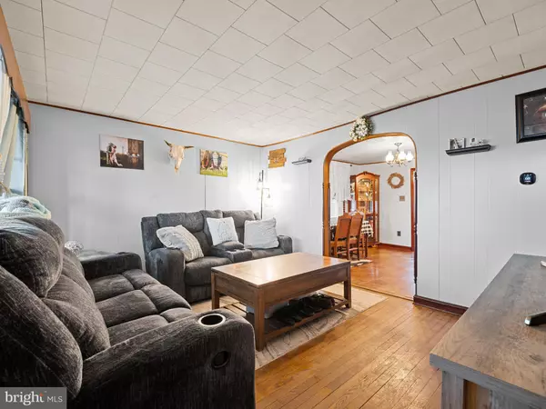 Glen Burnie, MD 21060,102 QUEEN ANNE RD