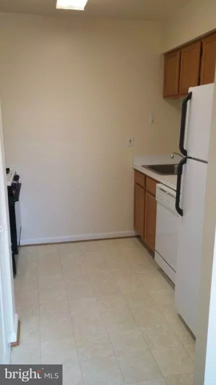 Warrenton, VA 20186,631 WATERLOO RD #121