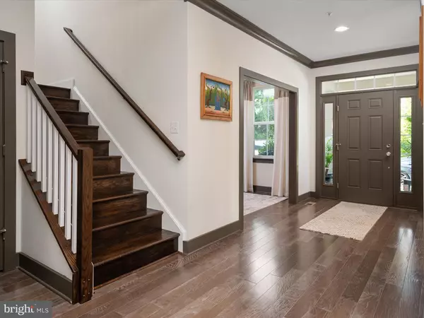 Annapolis, MD 21403,52 PRIMROSE HILL LN