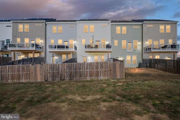 Fredericksburg, VA 22405,425 SNOWBERRY LN