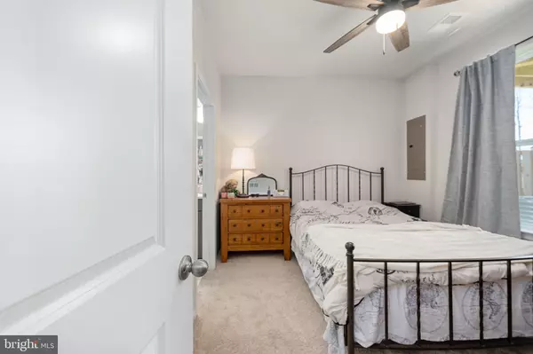 Fredericksburg, VA 22405,425 SNOWBERRY LN