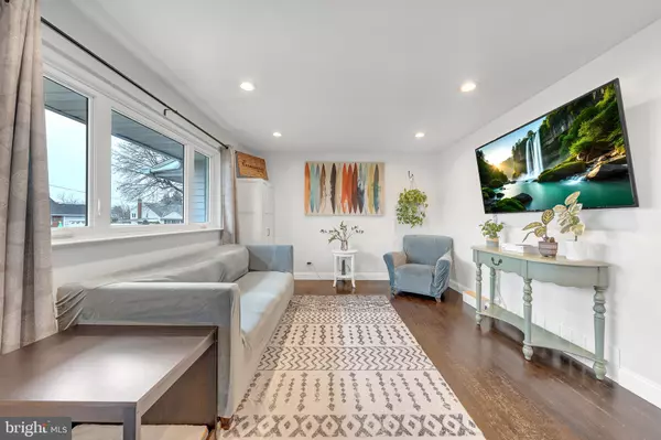 Bethlehem, PA 18018,2187 DRURY LN