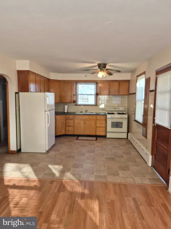 Vineland, NJ 08361,4866 TRENTO AVE