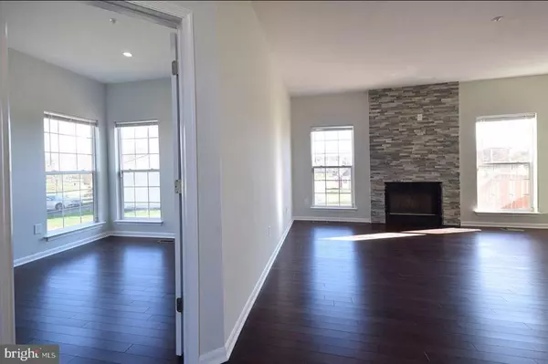 Bowie, MD 20721,14900 DENNINGTON DR