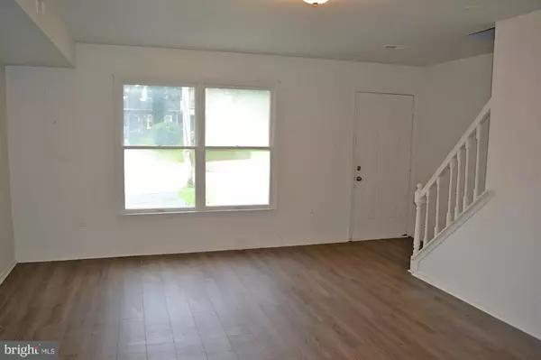 Philadelphia, PA 19119,457 E VERNON RD