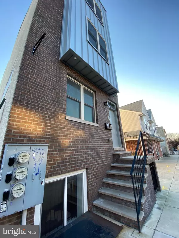 1618 PAGE ST #A, Philadelphia, PA 19121