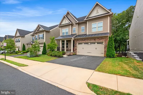 9091 BEAR BRANCH PL, Fairfax, VA 22031