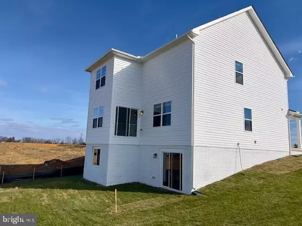 Charles Town, WV 25414,258 ECLIPSE ST