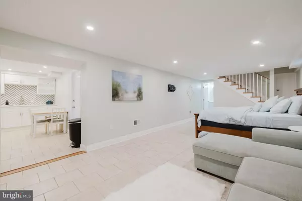 Baltimore, MD 21286,34 BURKE AVE E