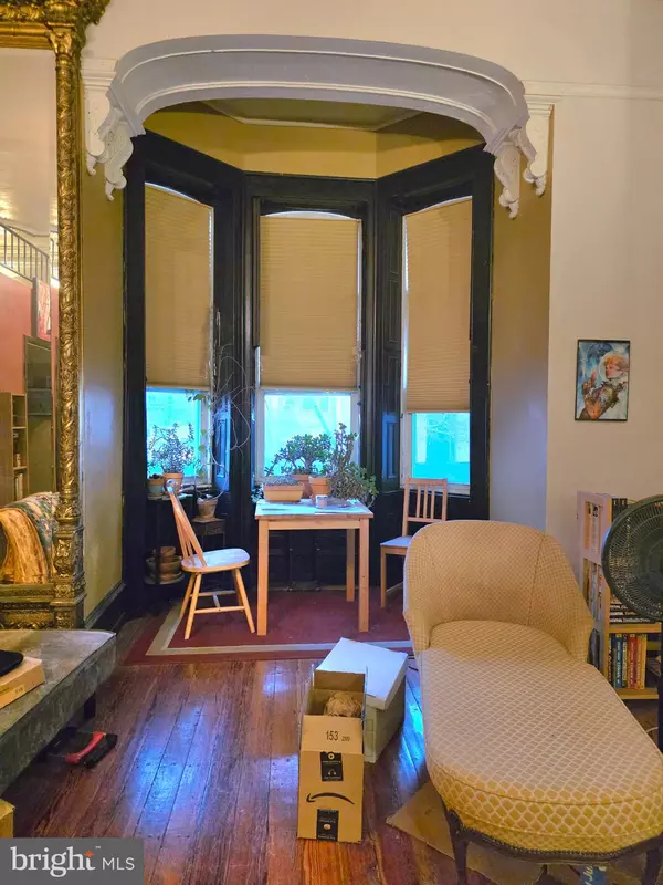 Philadelphia, PA 19146,1210 S BROAD ST #2F