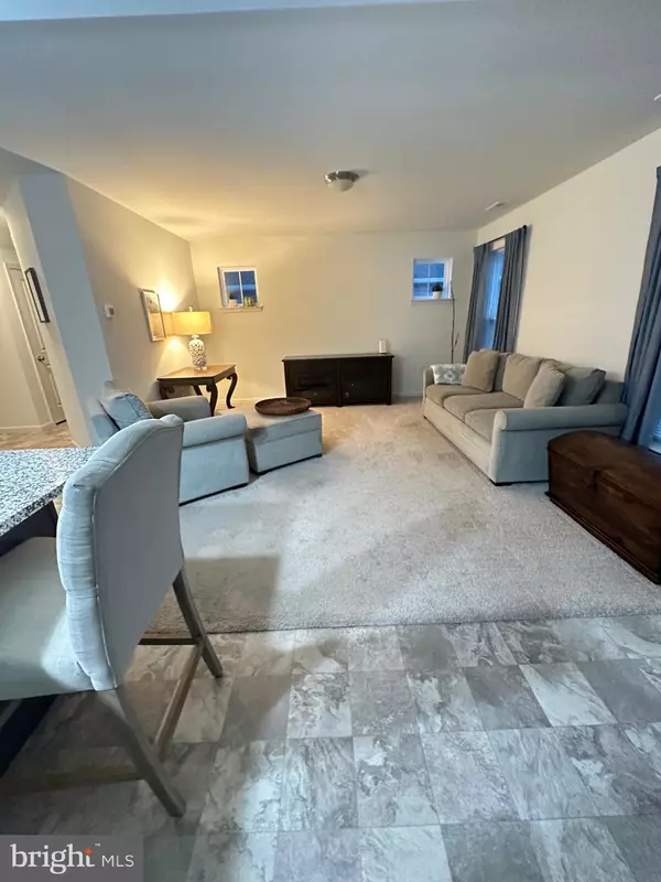 9 SHILLINGTON LANE, Carlisle, PA 17013