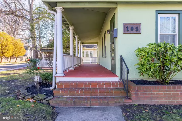 Pitman, NJ 08071,105 W HOLLY AVE