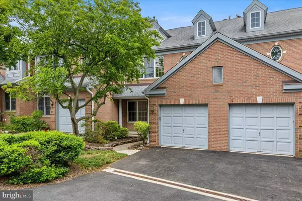 Princeton, NJ 08540,105 SAINT CLAIR CT