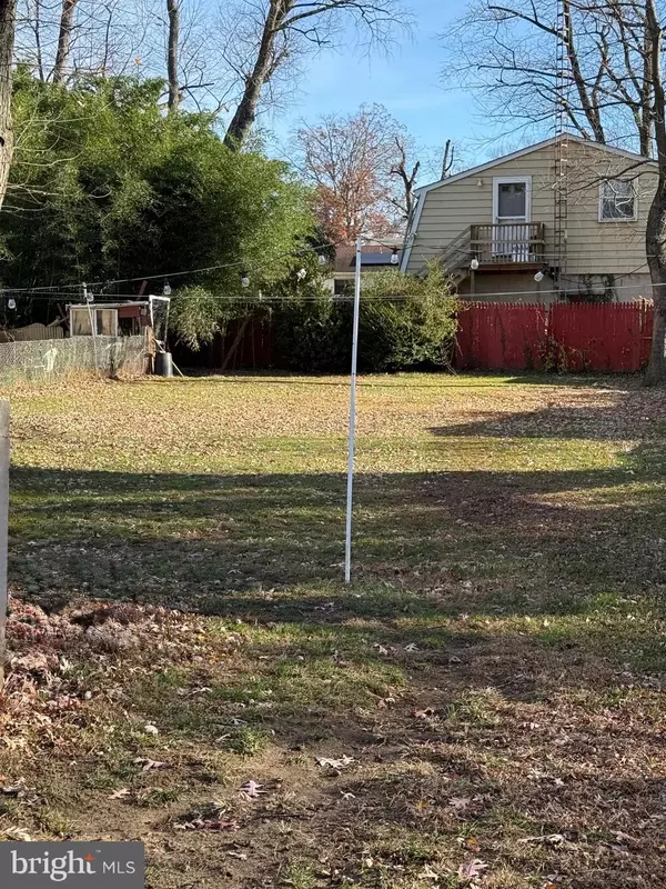 Maple Shade, NJ 08052,1119 FERNWOOD AVE