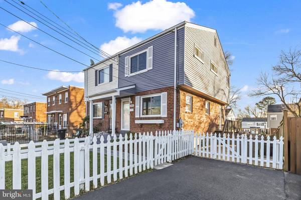 Alexandria, VA 22304,3918 USHER AVE